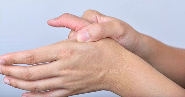Los dedos están conectados con los órganos: ¡método japonés para curar en 5 minutos!